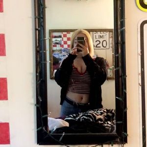 Meet your Posher, Taylor